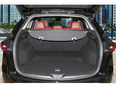 New 2025 MAZDA CX-5 Carbon Edition image 13