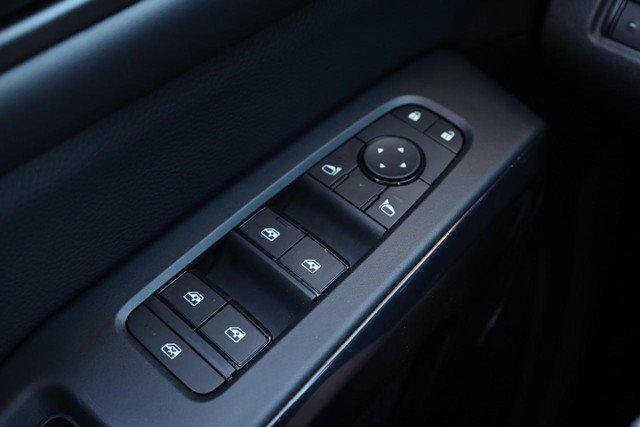 Certified 2025 Nissan Pathfinder SV w/ SV Premium Package FWD image 20