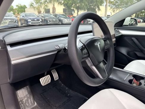 Used 2022 Tesla Model 3 Performance AWD/4WD image 22
