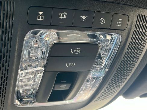 Used 2025 Mercedes-Benz GLE 350 4MATIC image 31