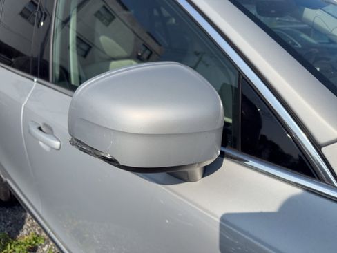 Certified 2024 Volvo XC90 B5 Core w/ Climate Package image 12