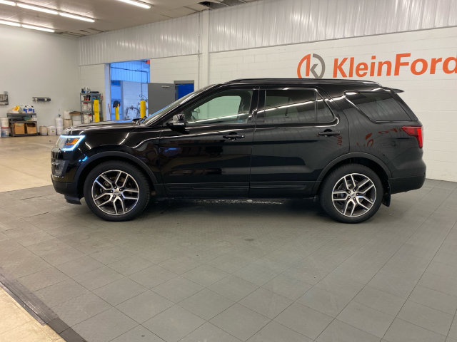 Used 2016 Ford Explorer Sport w/ Equipment Group 401A AWD/4WD image 4