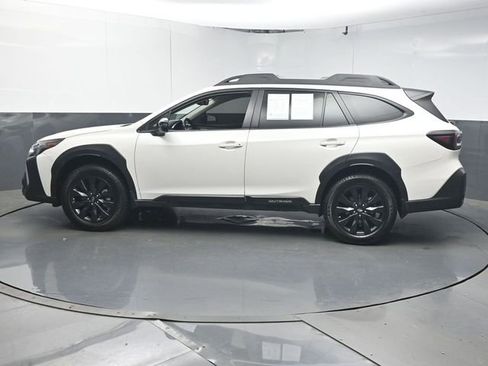 Used 2023 Subaru Outback Onyx Edition image 5