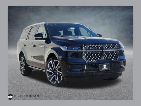 New 2026 Lincoln Navigator Black Label AWD/4WD image 1