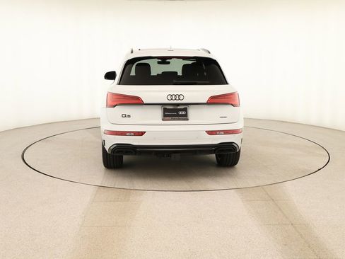 Certified 2025 Audi Q5 e Premium Plus w/ Premium Plus Package image 5