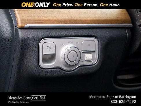 Certified 2025 Mercedes-Benz GLE 350 4MATIC w/ Driver Assistance Package image 23