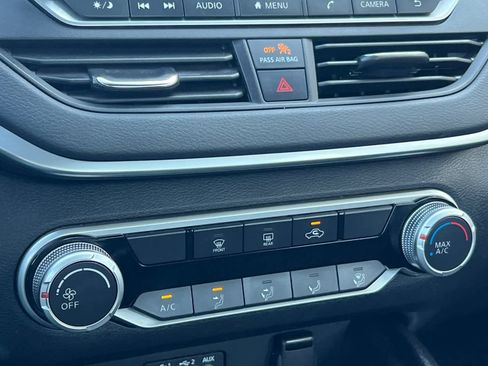 Used 2022 Nissan Altima 2.5 SV image 20