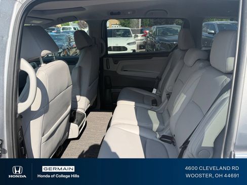 Used 2024 Honda Odyssey EX-L image 10