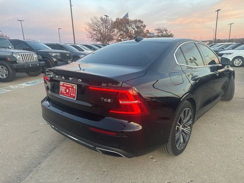 Used 2019 Volvo S60 T6 Inscription image 3