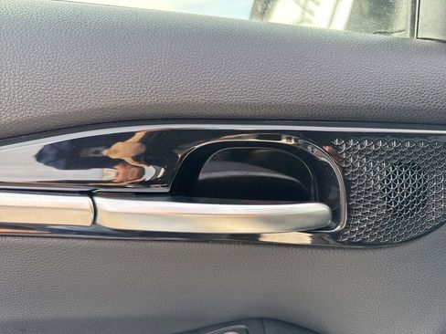 Used 2023 Kia Seltos EX image 12