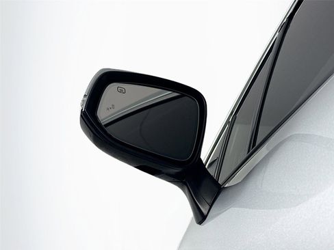 Certified 2022 Toyota Sienna Limited image 5