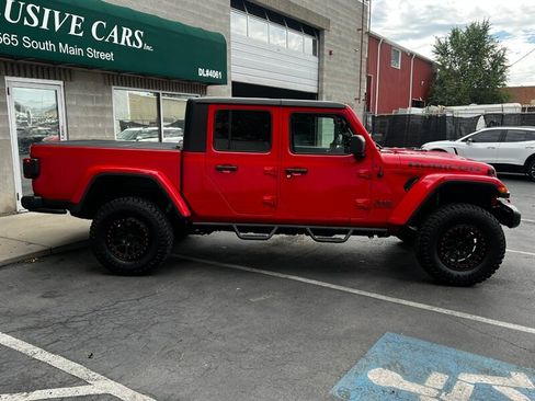 Used 2020 Jeep Gladiator Rubicon AWD/4WD image 10