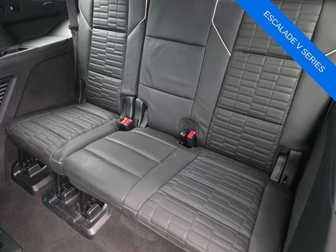 Used 2024 Cadillac Escalade V AWD/4WD image 17