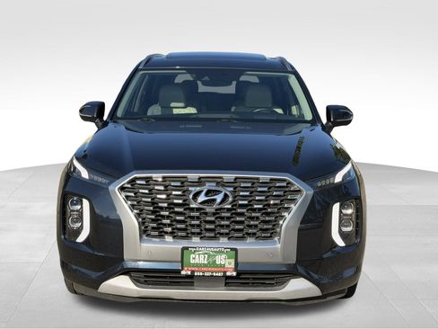 Used 2021 Hyundai Palisade Limited w/ Winter Package AWD/4WD image 2