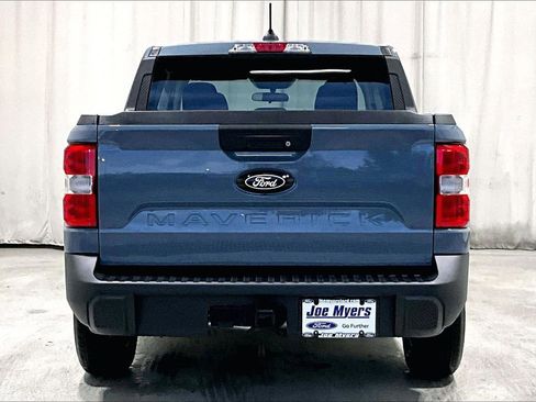 Used 2025 Ford Maverick XLT w/ Equipment Group 302A image 3