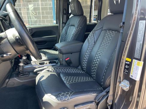 Used 2021 Jeep Wrangler Unlimited Sport AWD/4WD image 29