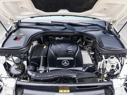 Used 2016 Mercedes-Benz GLC 300 4MATIC image 28