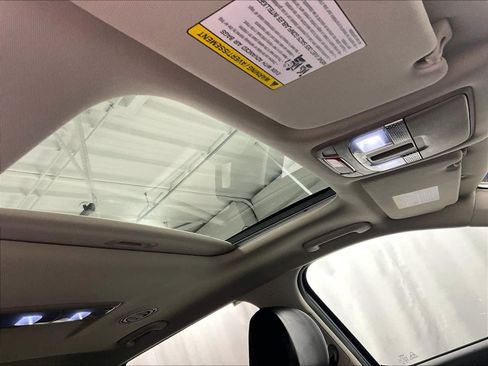 Used 2024 Kia Telluride S w/ S Sunroof Package image 22