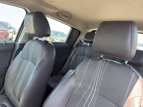 Used 2014 Chevrolet Spark LT FWD image 24