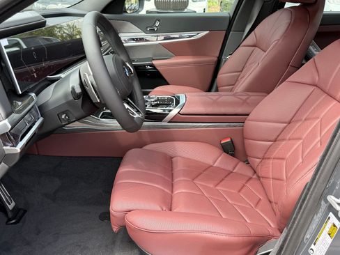 New 2026 BMW 740i w/ Premium Package RWD image 20
