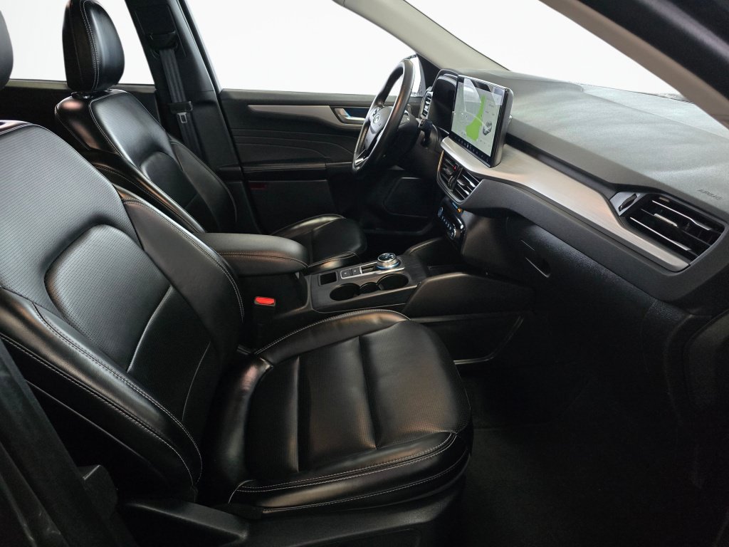 Used 2024 Ford Escape Platinum AWD/4WD image 43