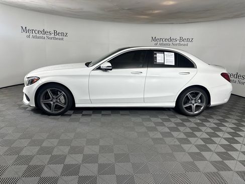 Used 2017 Mercedes-Benz C 300 4MATIC Sedan image 4