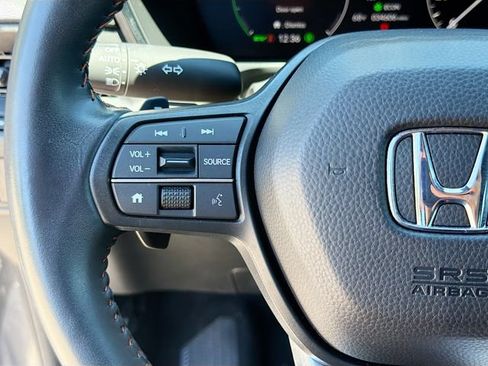 Used 2025 Honda CR-V Sport image 34