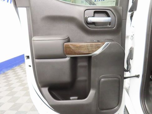 Used 2020 GMC Sierra 1500 Elevation w/ Elevation Value Package image 44