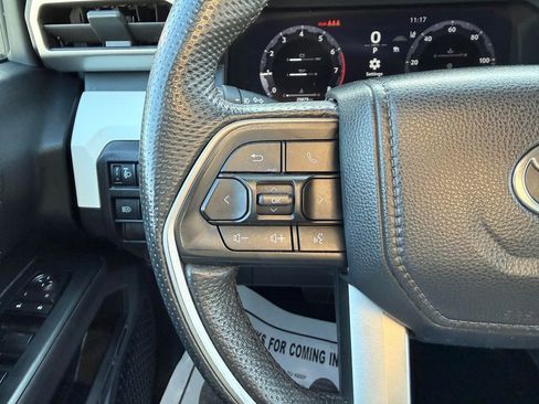 Used 2024 Toyota Tacoma TRD Off-Road image 15