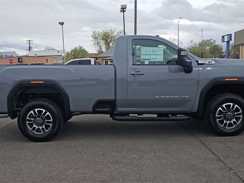 New 2025 GMC Sierra 3500 SLE image 9