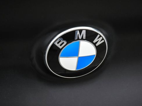 Used 2022 BMW M8 Gran Coupe xDrive Competition w/ M Carbon Exterior Package image 99