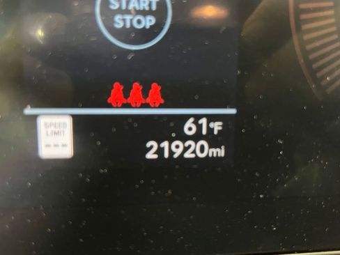 Used 2024 Hyundai Sonata SEL image 9