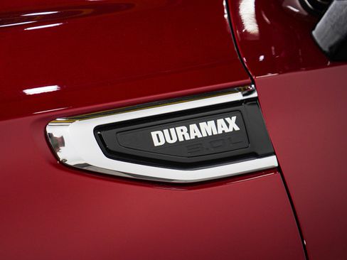 Used 2021 GMC Yukon SLE image 31