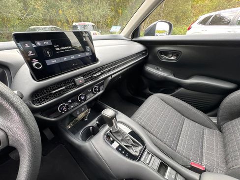 Used 2026 Honda HR-V LX image 26