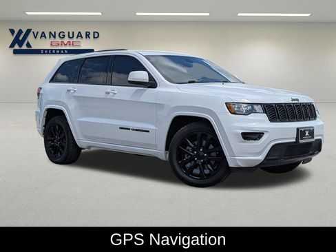 Used 2021 Jeep Grand Cherokee Laredo X RWD image 1