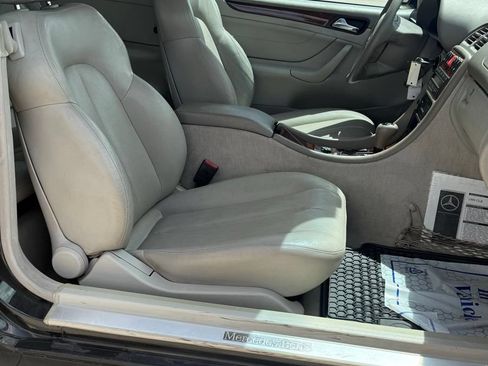 Used 1999 Mercedes-Benz CLK 320 Cabriolet image 14