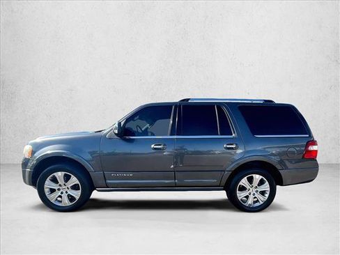 Used 2016 Ford Expedition Platinum RWD image 6