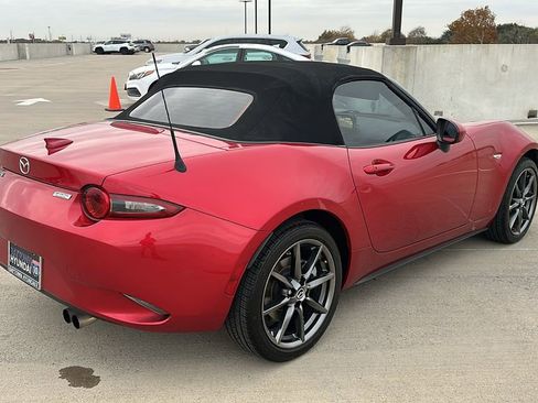 Used 2016 MAZDA MX-5 Miata Grand Touring image 17