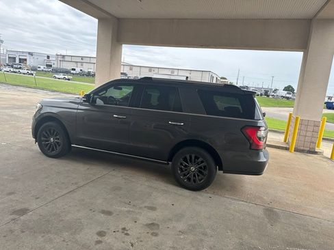 Used 2019 Ford Expedition Limited w/ Equipment Group 301A RWD image 10