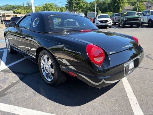 Used 2005 Ford Thunderbird RWD image 6