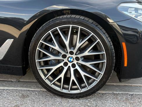 Used 2018 BMW 540i RWD image 2