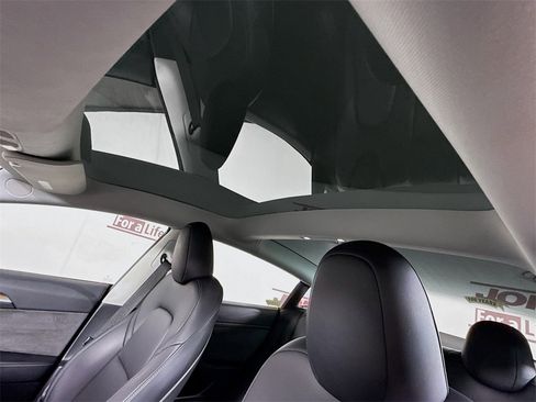 Used 2023 Tesla Model 3 Long Range image 11