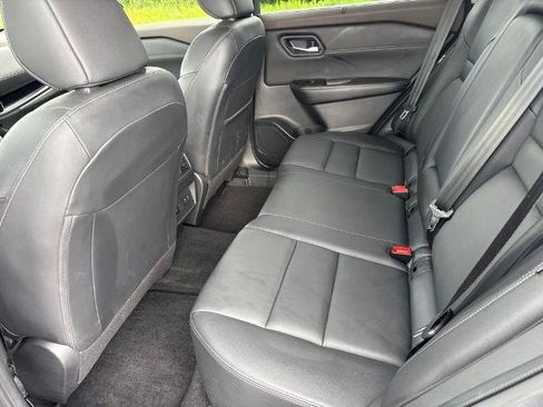 Certified 2023 Nissan Rogue SL w/ SL Premium Package AWD/4WD image 24