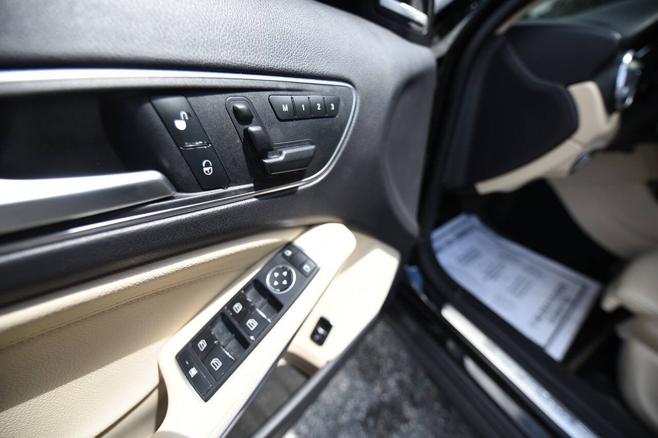 Used 2017 Mercedes-Benz GLA 250 image 16