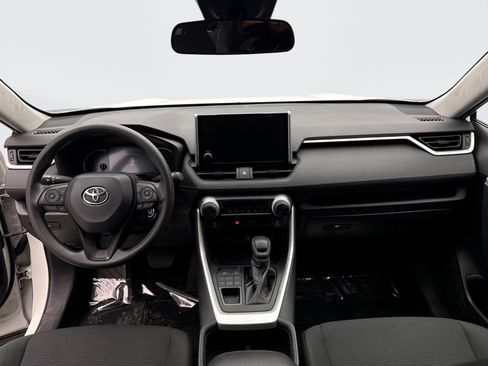 Used 2024 Toyota RAV4 LE image 14