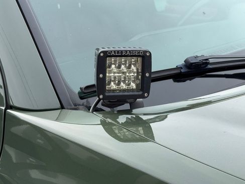 Used 2021 Toyota Tacoma TRD Sport w/ Technology Package image 19