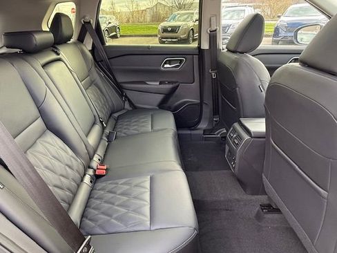 New 2026 Nissan Rogue Platinum w/ Platinum Premium Package image 13