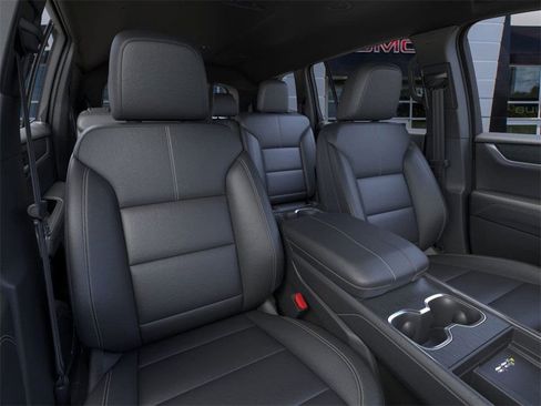 New 2025 GMC Acadia Elevation w/ Elevation Premium Package image 16