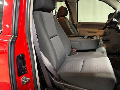 Used 2013 Chevrolet Silverado 2500 W/T AWD/4WD image 18