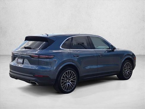 Used 2019 Porsche Cayenne AWD/4WD image 5